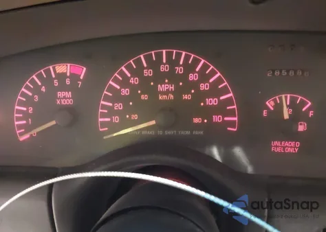 1995 Pontiac Bonneville Se z USA, uszkodzony, nr VIN 1G2HX52K2S4262452